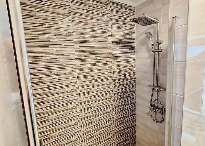 Iskolakert * Sárospatak