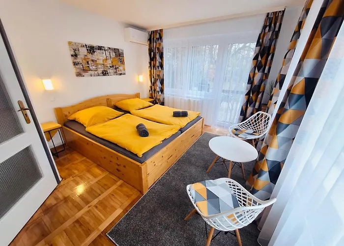 Iskolakert * Sárospatak